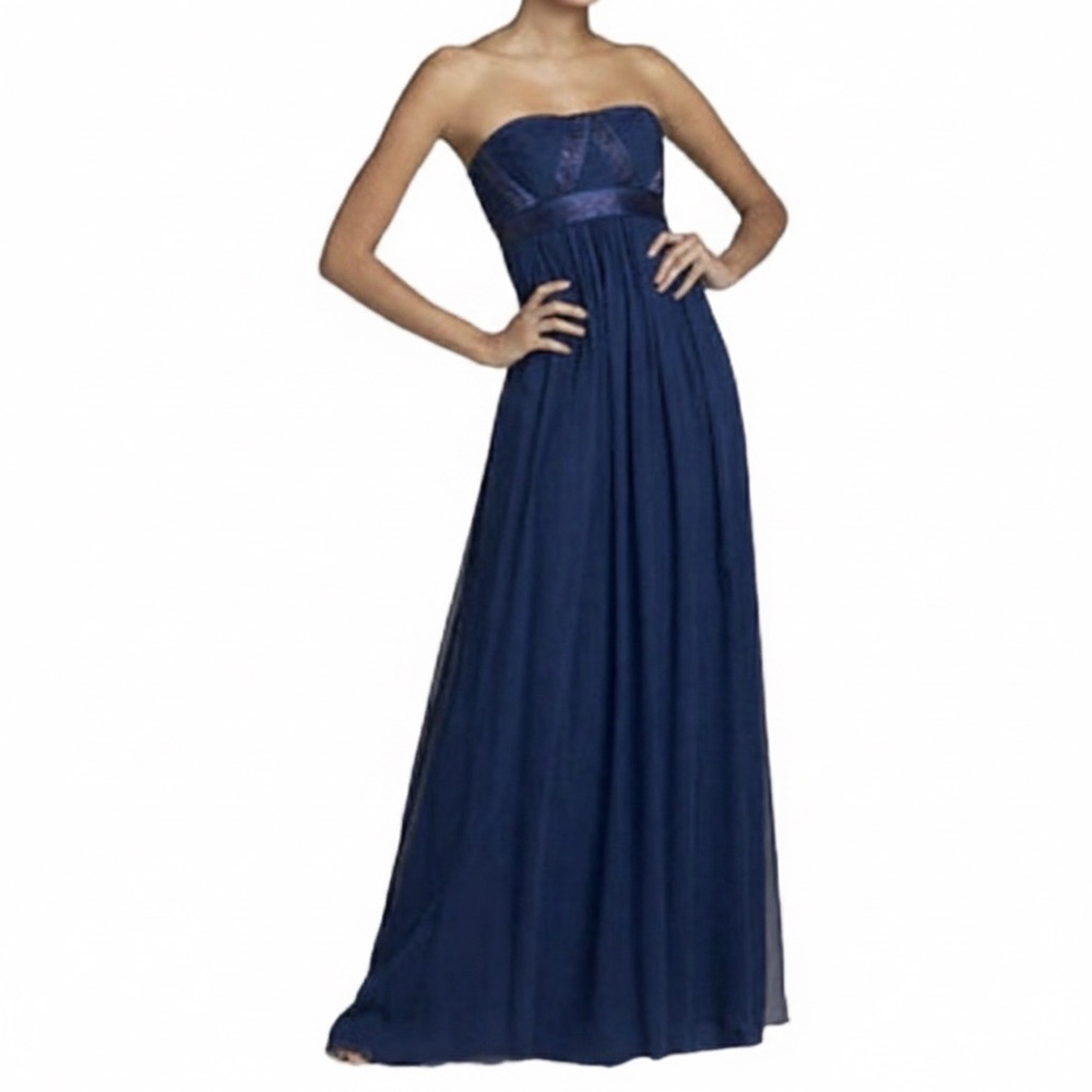 BCBGMaxAzria Strapless Navy Blue Beaded Silk Gown. Women's Size 0